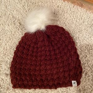Burgundy Fabletics Beanie!